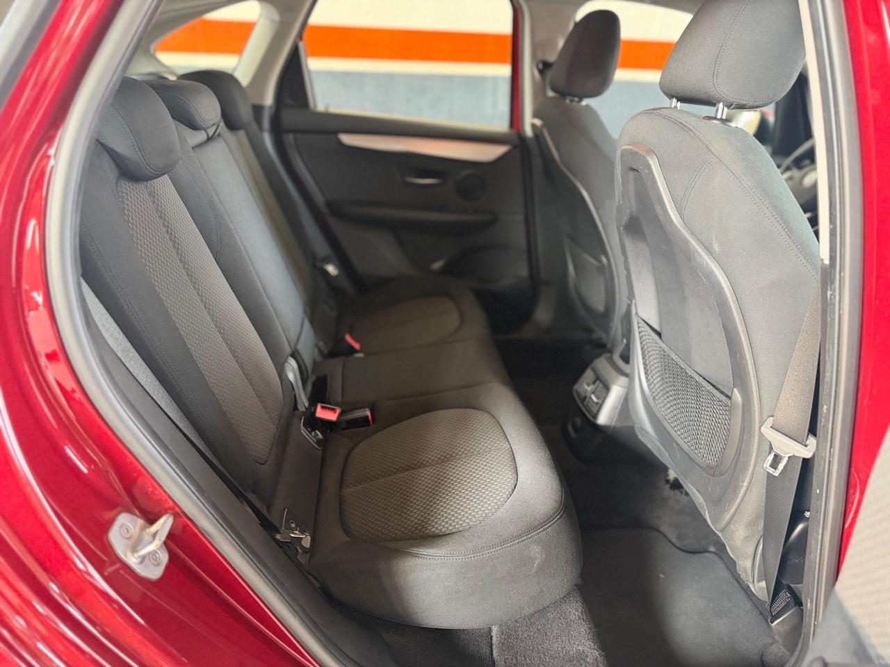 Bmw 218 218i Advantage AUTOMATICO NEOPATENTATI