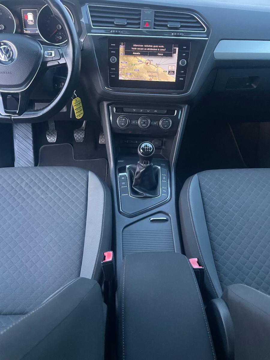 VOLKSWAGEN - Tiguan - 1.6 TDI Style BMT