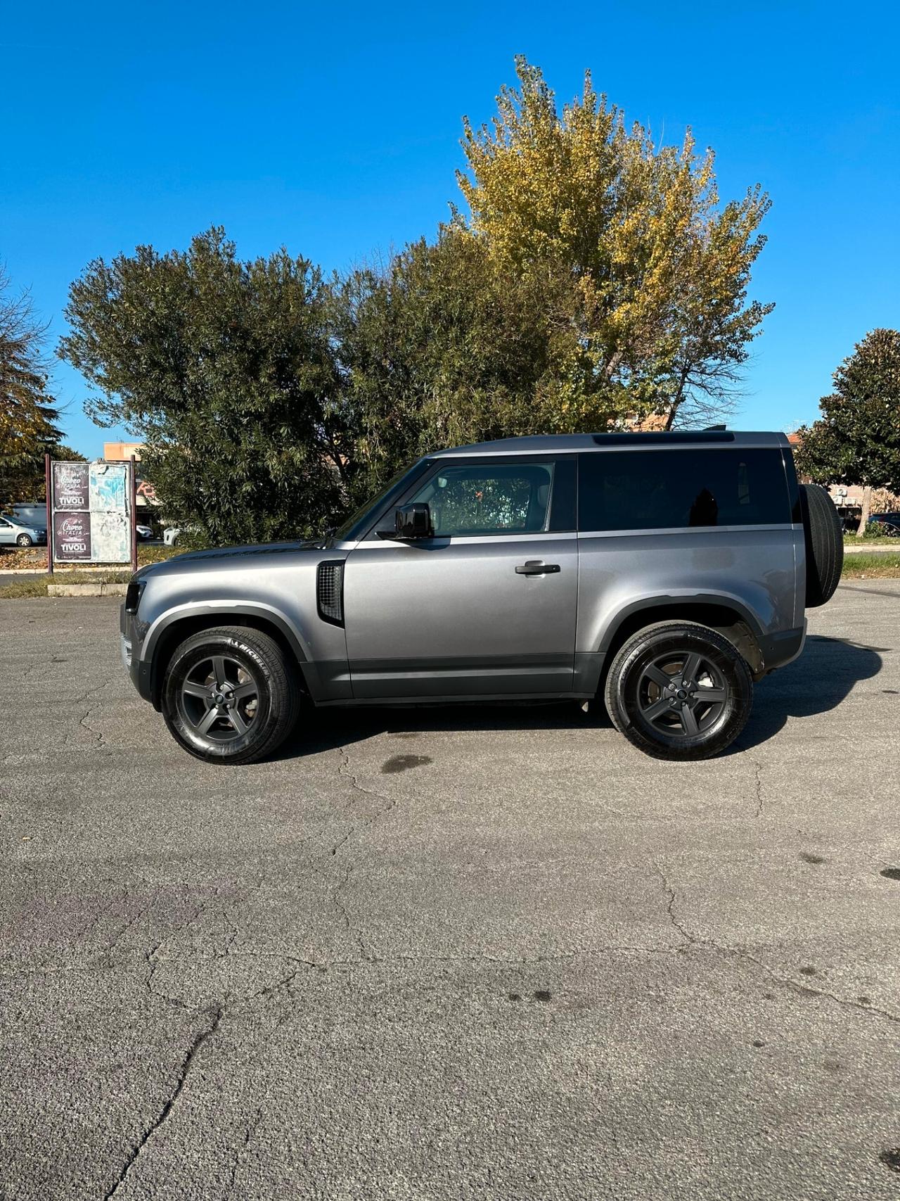 Land Rover Defender 90 3.0D I6 200 CV AWD Auto SE