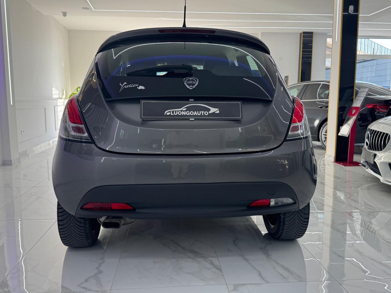 Lancia Ypsilon 1.2 69 CV 5 GPL Platinum