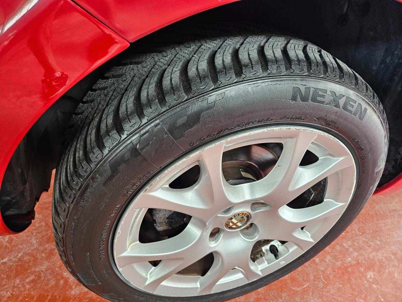 Alfa Romeo MiTo 1.4 78 CV Distinctive