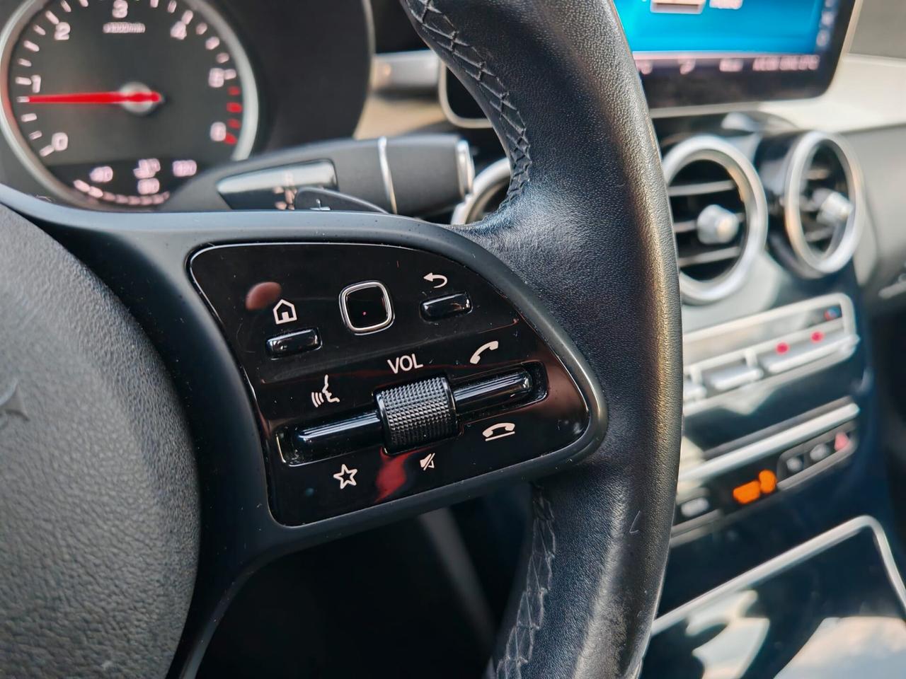 MERCEDES C220 UNICO PROP KM VERI GARANZIA 194CV