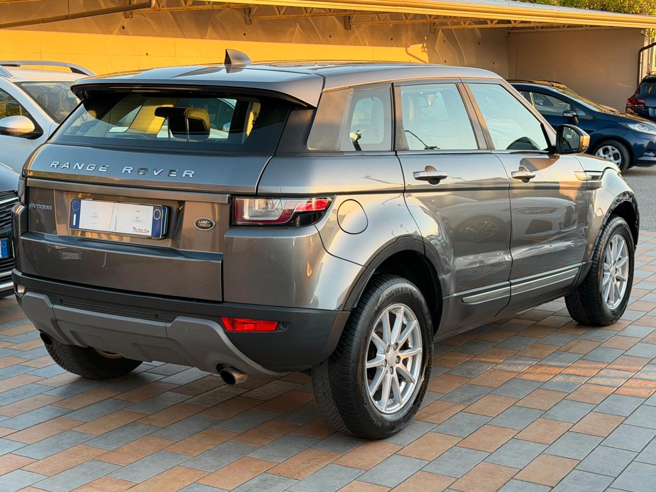 Land Rover Range Evoque 2.0 TD4 PURE (AUTO DA RIPRISTINARE)