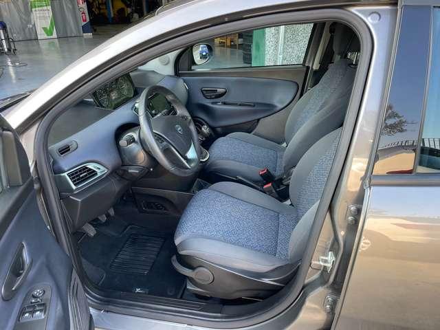 Lancia Ypsilon 1.0 FireFly Hybrid Gold Unipro*CarPlay*Telecamera