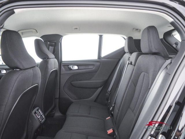 VOLVO XC40 B3 Mild hybrid Benzina Essential