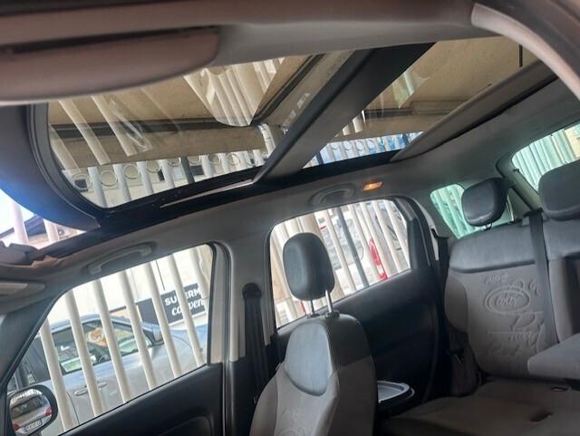 FIAT 500L TETTO APRIBILE E PANORAMICO X INTERO 134 MILA KM!
