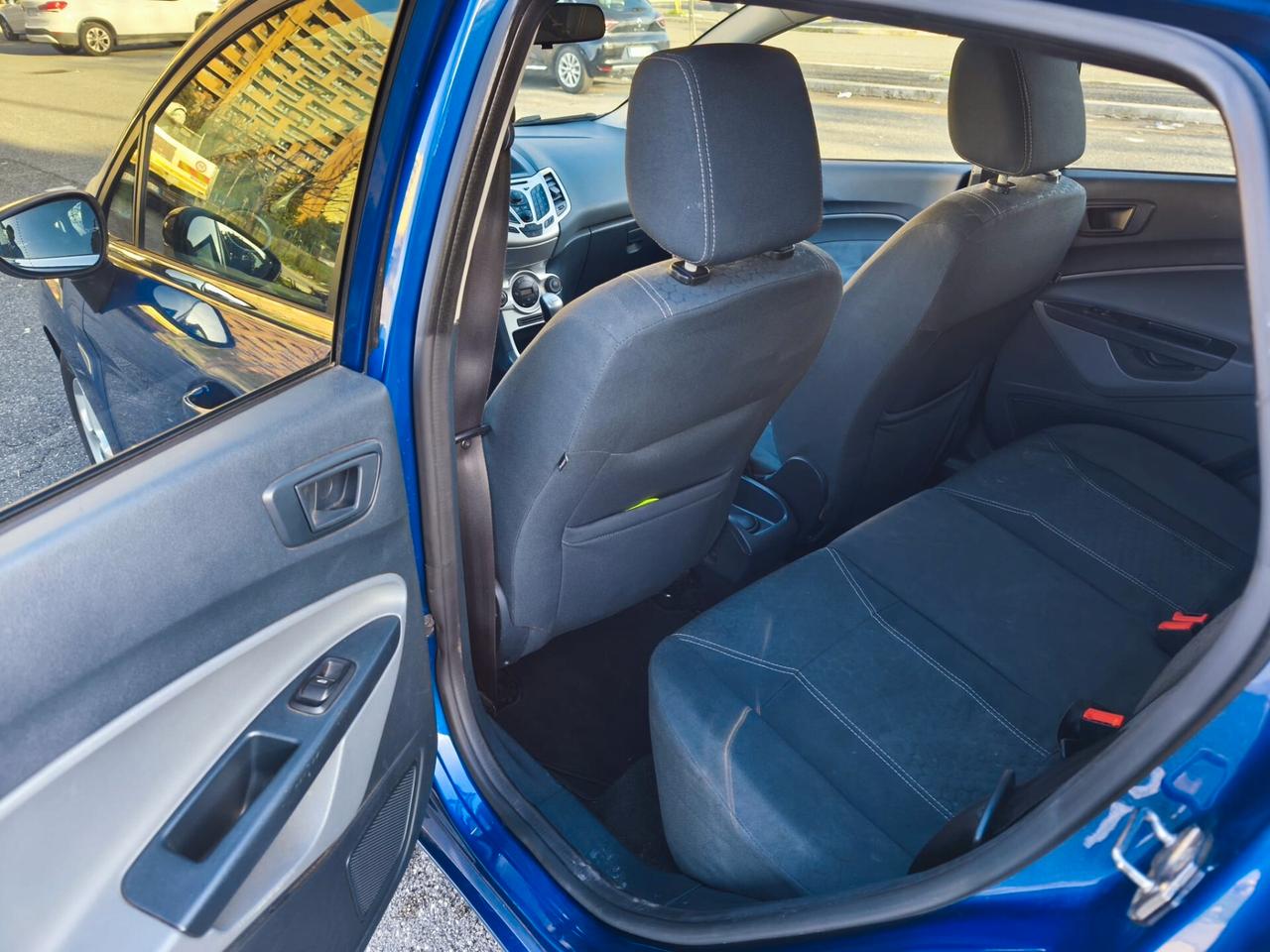 Ford Fiesta 1.4 5 porte Bz.- GPL Titanium