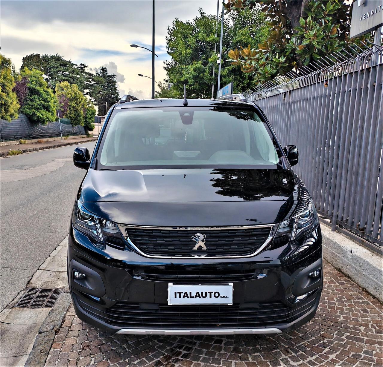 Peugeot Rifter BlueHDi 130 S&S Allure Long