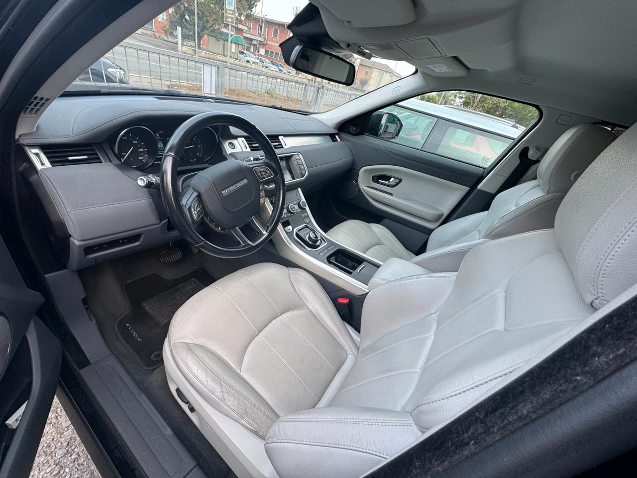 Land Rover Range Rover Evoque 2.0 TD4 4x4 Auto F1 – 2019 – 90.000 KM – Navigatore – Pari al Nuovo!