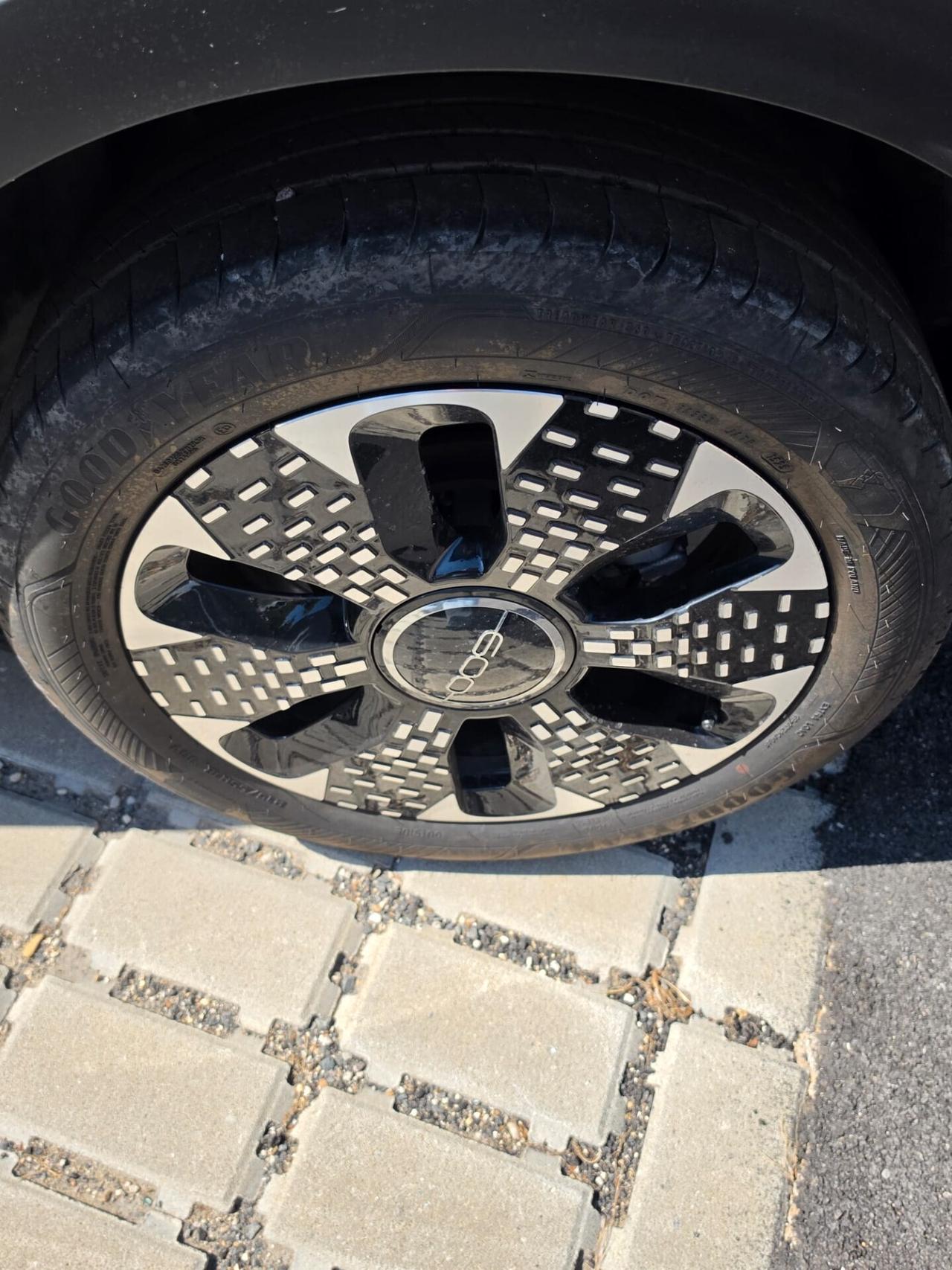 Fiat 600 Hybrid 145 CV DCT MHEV La Prima Prezzo Promo FIN