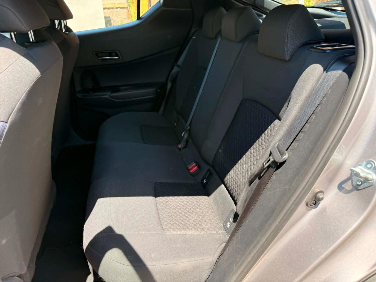 Toyota C-HR 1.8 Benz/Ibrida OK Neopatentato