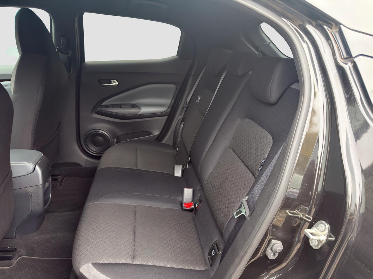 Nissan Juke 1.0 DIG-T 114 CV N-Connecta