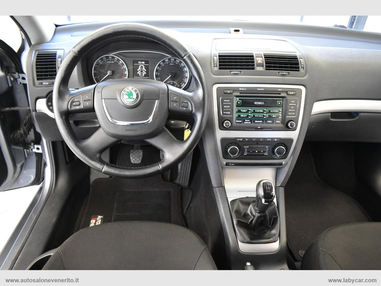SKODA Octavia 1.6 TDI CR Wagon Elegance