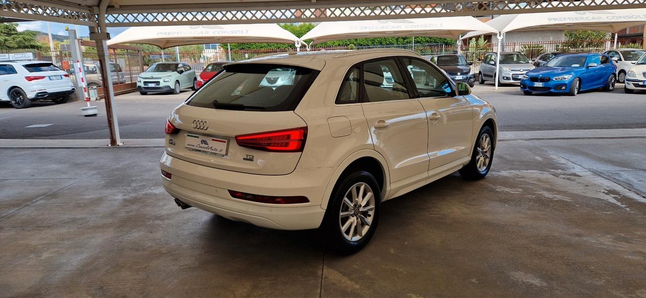 Audi Q3 2.0 TDI 150cv quattro S tronic Sport