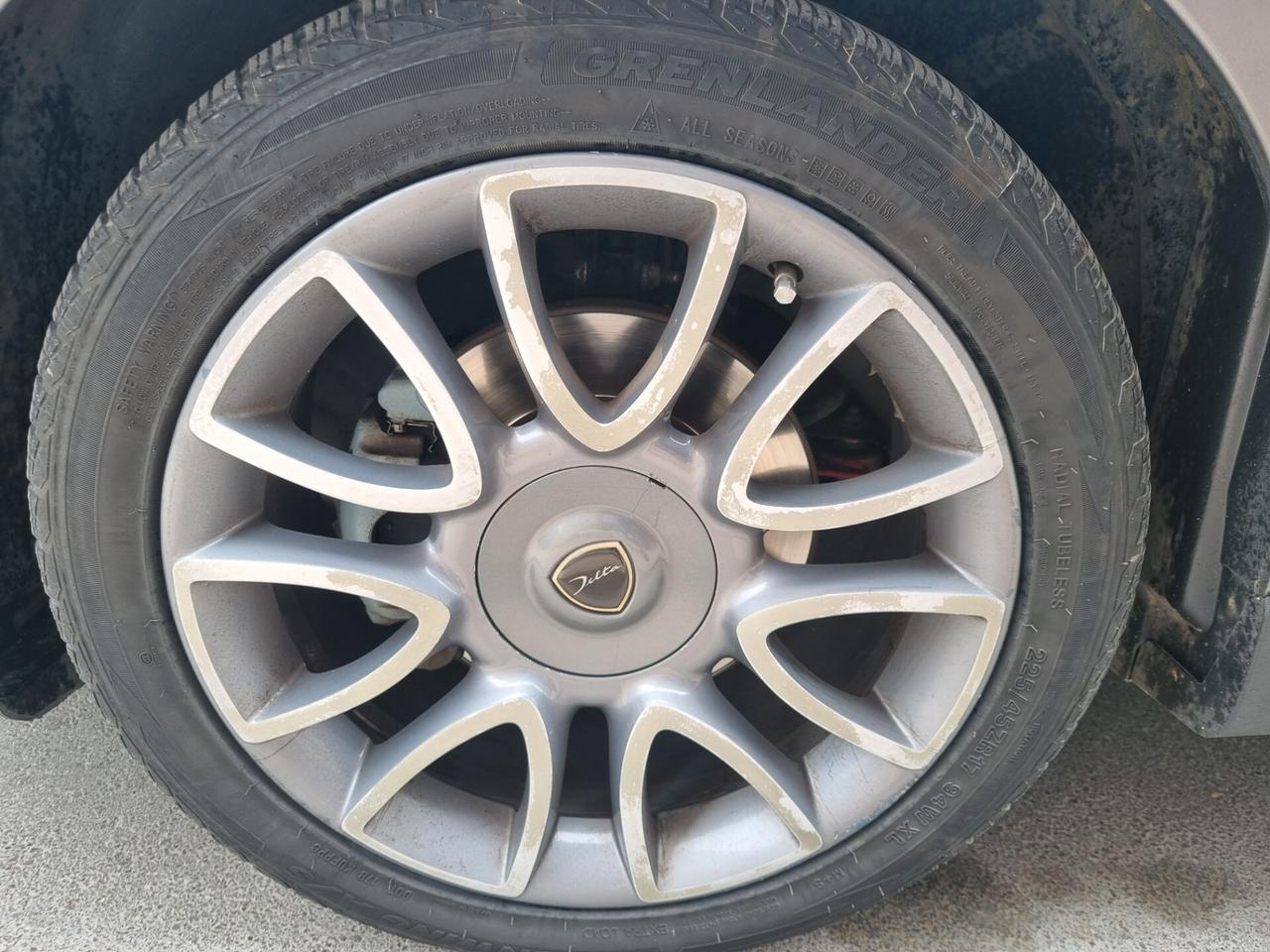 Lancia Delta 1.6 MJT DPF Platino