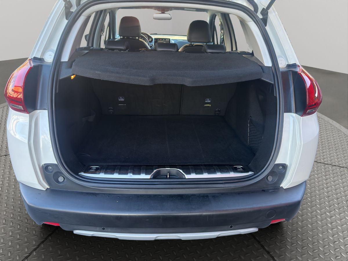 PEUGEOT - 2008 - 1.6 BlueHDi 102cv Black Matt bianco perla