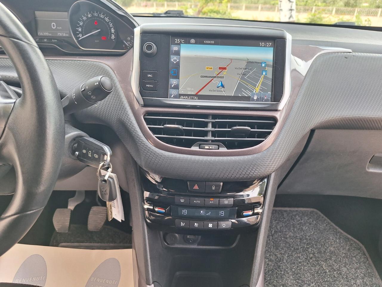 Peugeot 2008 1.4 HDi 68CV ALLURE NAVI 2014