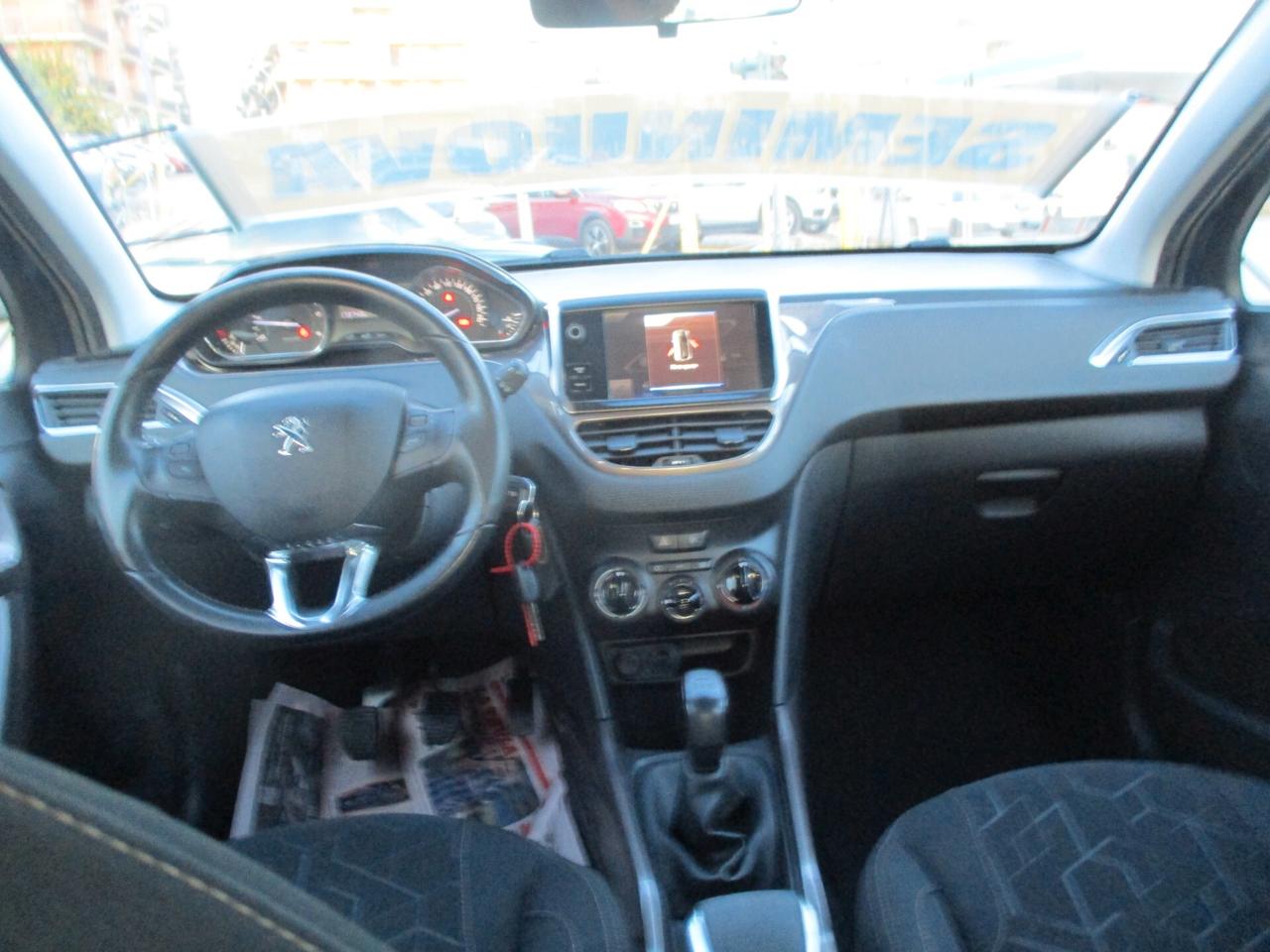 Peugeot 2008 1.4 HDi MOLTO BELLA 2013