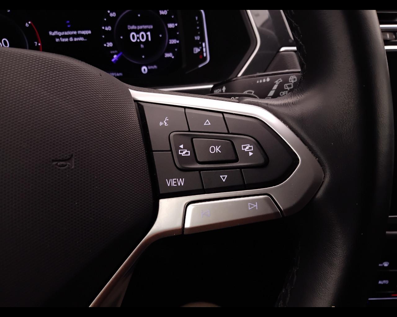 VOLKSWAGEN Tiguan II 2021 - Tiguan 1.5 tsi Elegance 150cv dsg