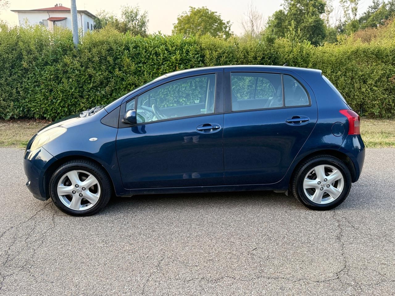 Toyota Yaris 1.3 5 porte