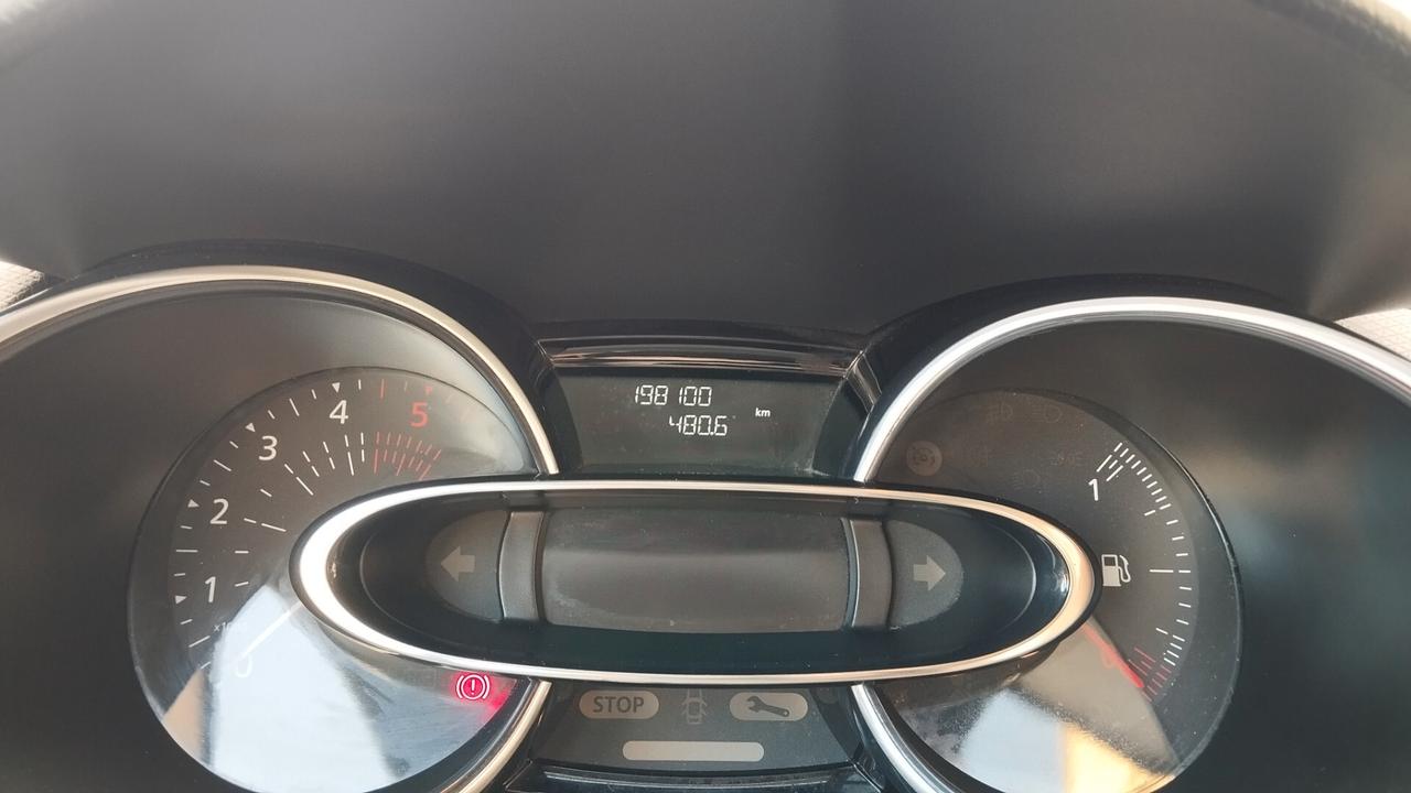 RENAULT CLIO 1.5 DCI -GARANZIA FULL