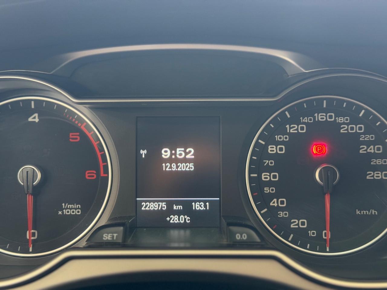 Audi A4 2.0 tdi full optional 2014