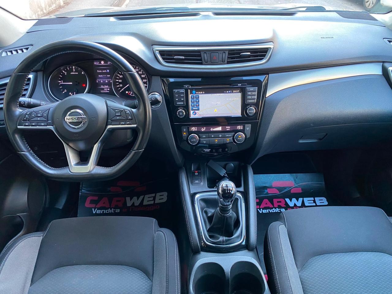 NISSAN Qashqai TEKNA+ 360 1.5dCi TETTO 2018