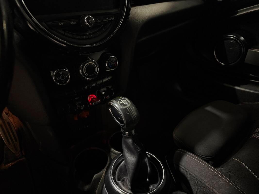Mini Mini 3 Porte 1.5 Cooper D 3p auto
