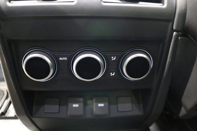 LAND ROVER Defender 90 3.0D I6 200 CV AWD SE "" TETTO PANORAMICO ""