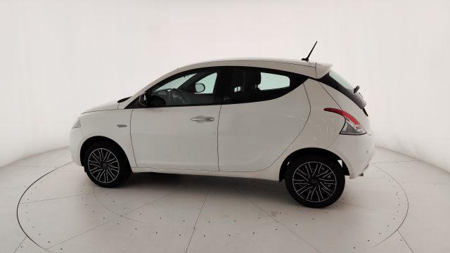 LANCIA Ypsilon 1.0 FireFly 5 porte S&S Hybrid Ecochic Gold