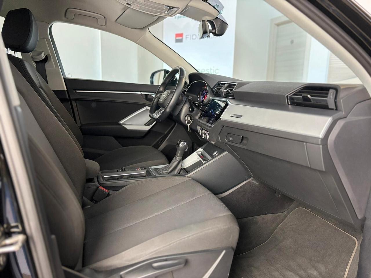 Audi Q3 SPB 35 TDI S tronic TOTAL BLACK LED