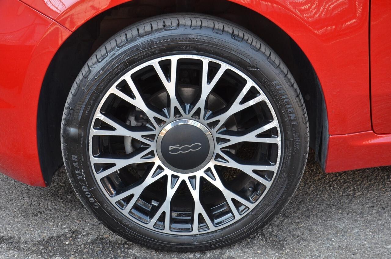 Fiat 500 1.0 Hybrid Red