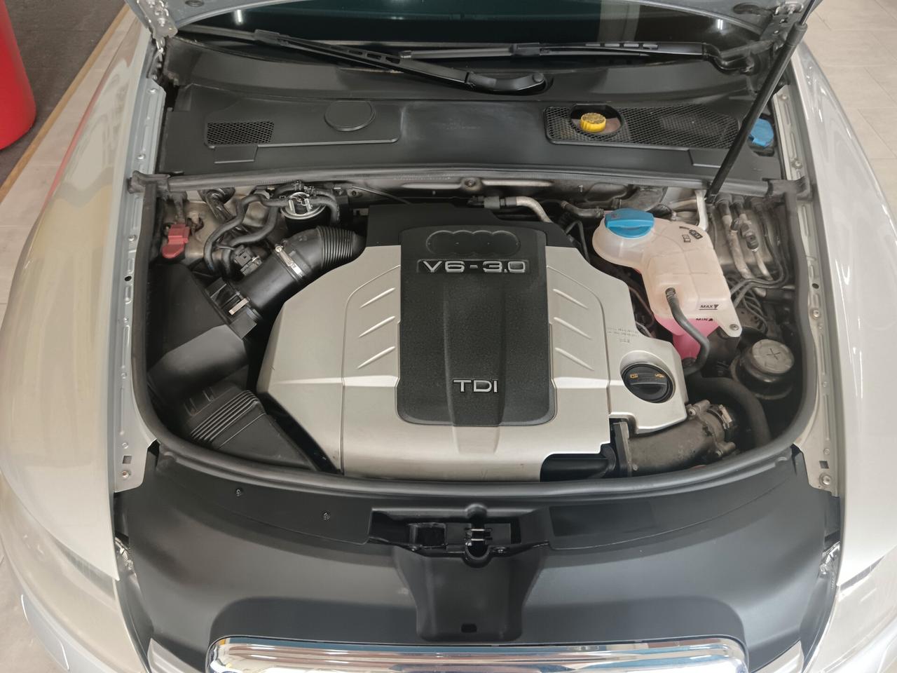 Audi A6 Avant 3.0 V6 TDI quattro S LINE 159.000KM!!