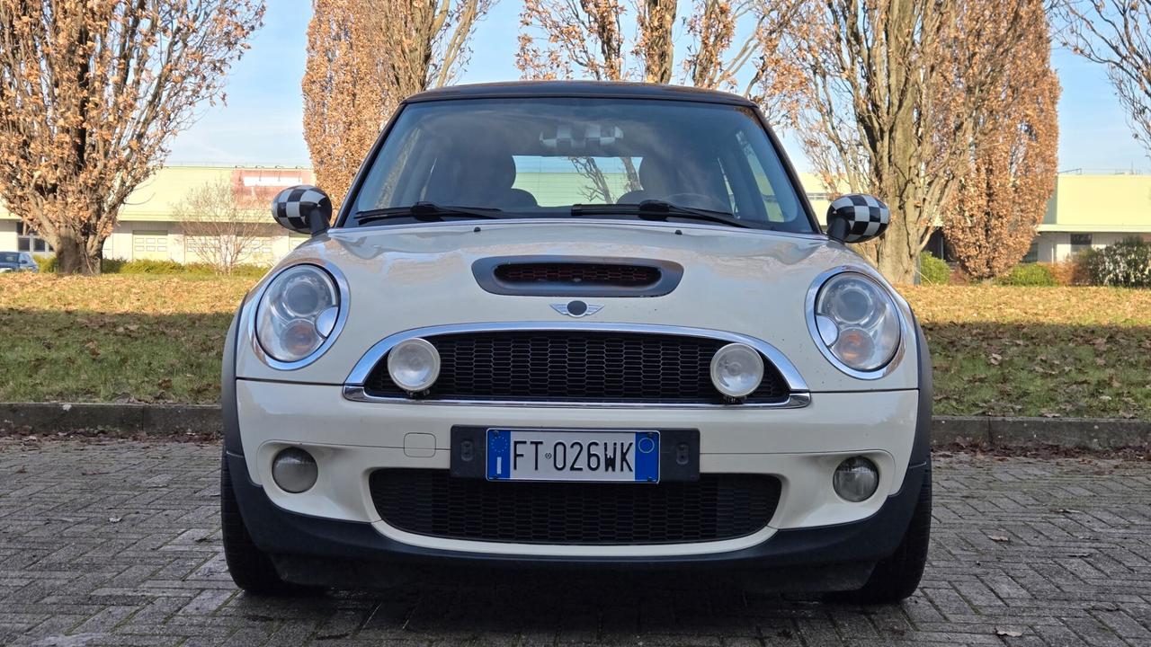 Mini 1.6 16V Cooper S Chili