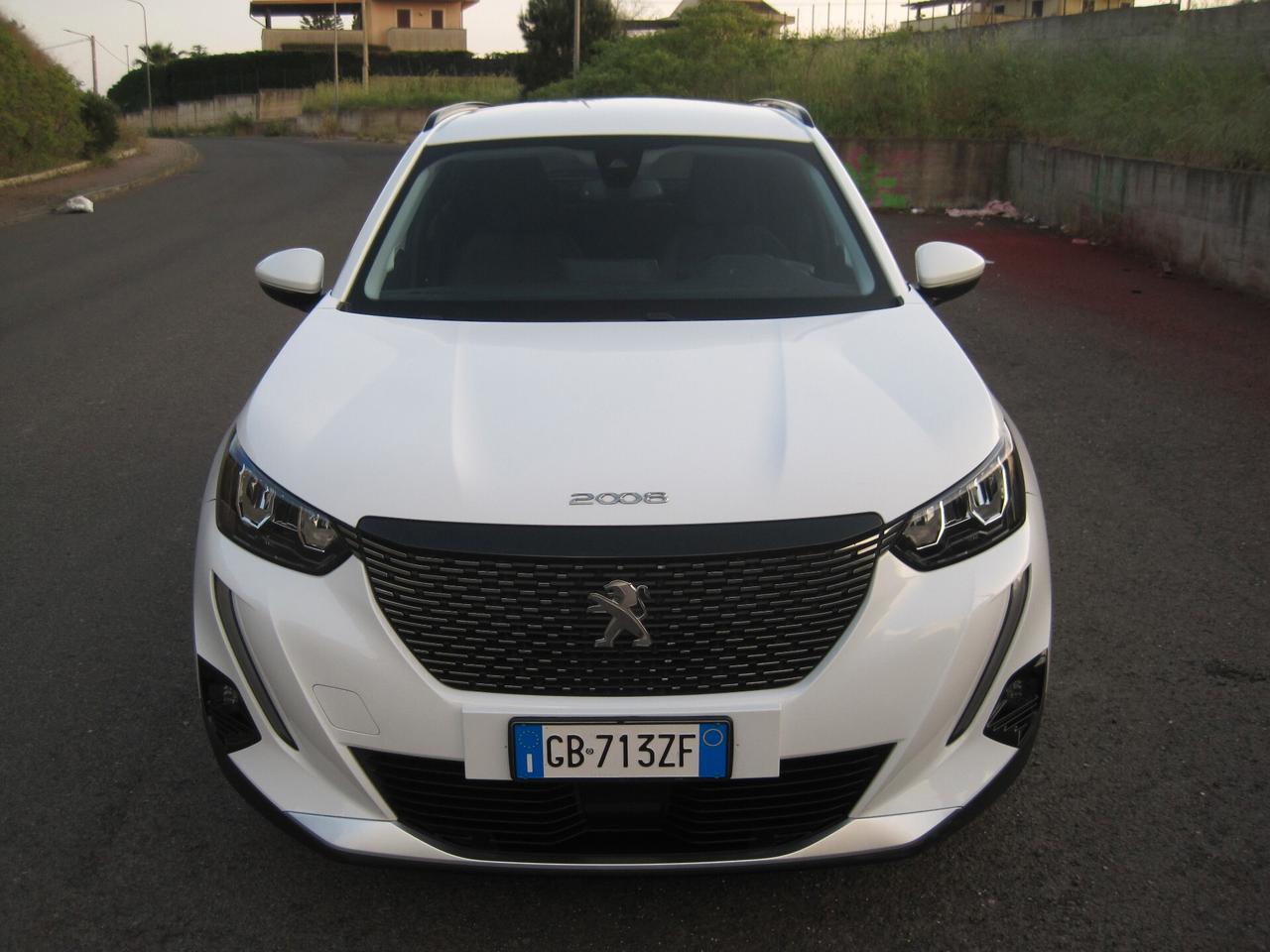 Peugeot 2008 PureTech 130 S&S Allure Pack