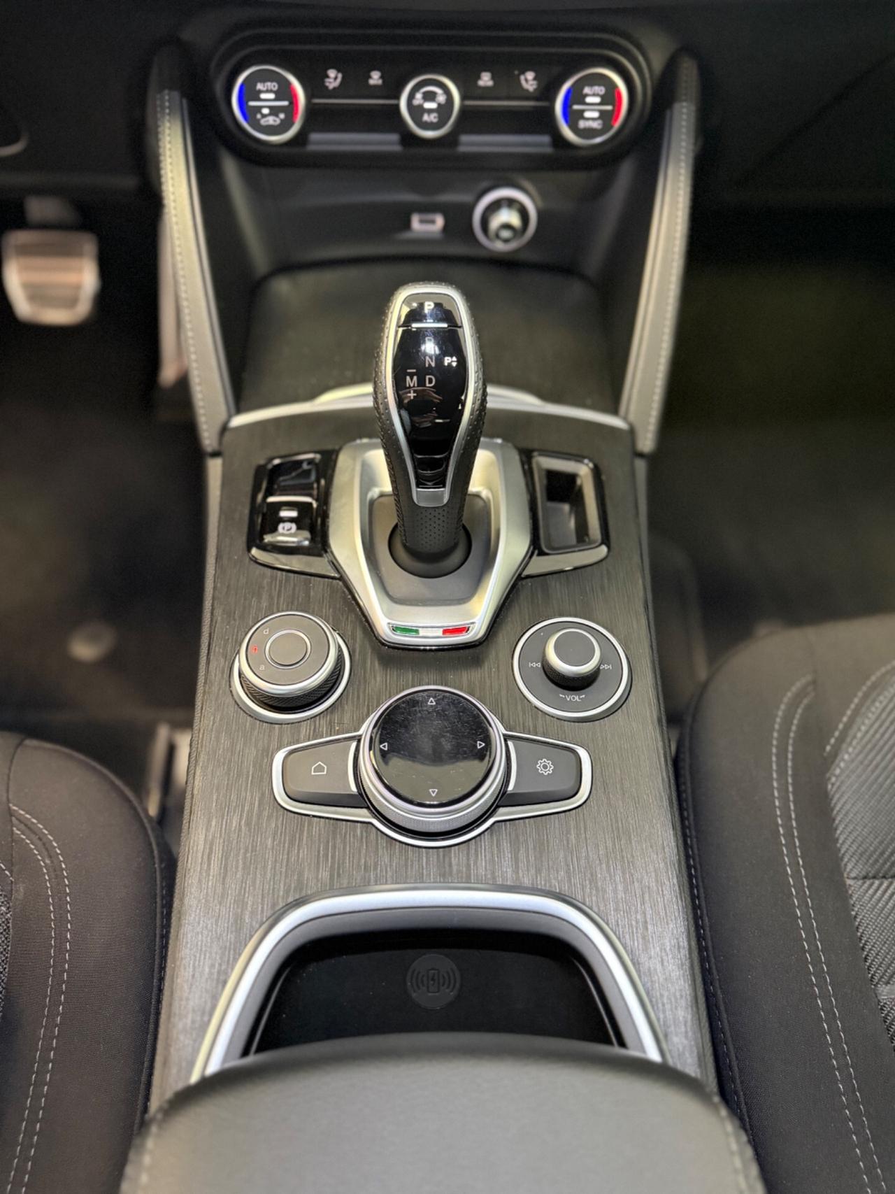 Alfa Romeo Stelvio 2.2 Turbodiesel 190 CV AT8 Q4 Super Business