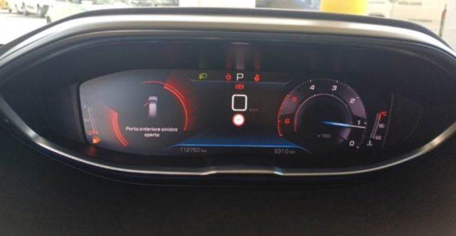 PEUGEOT 3008 BlueHDi 130 S&S EAT8 Allure Pack AUTOCARRO N1