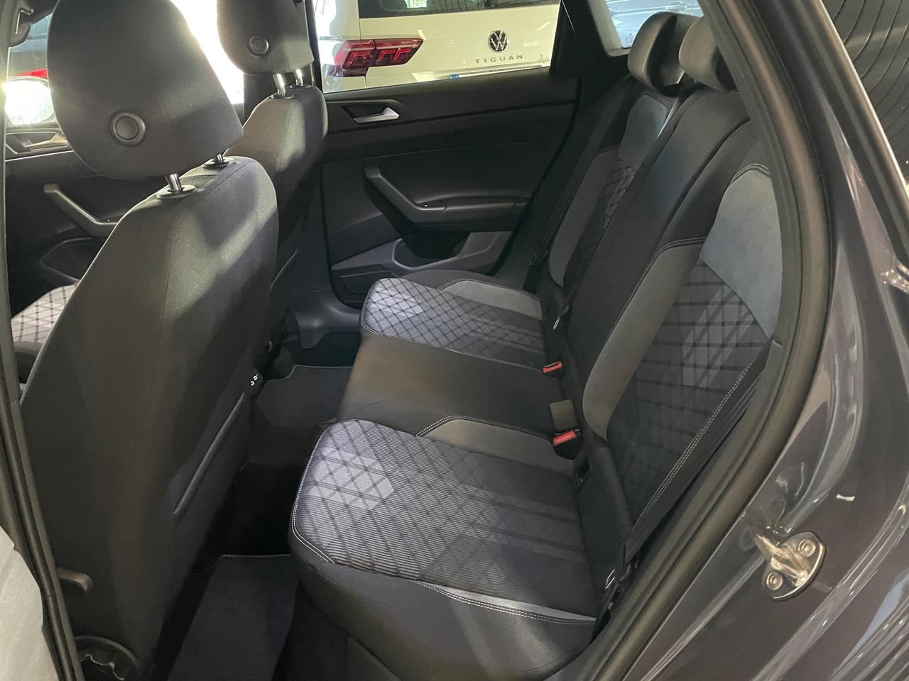 Volkswagen Taigo 1.0 TSI 115 CV DSG R-Line Telec. 18Misano