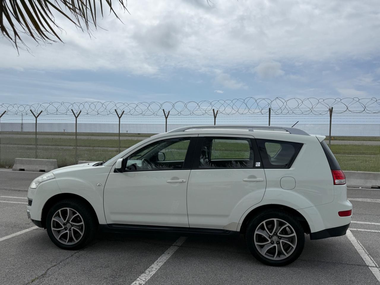 Citroen C-Crosser 2.2 HDi 160CV FAP -FULL-4x4-