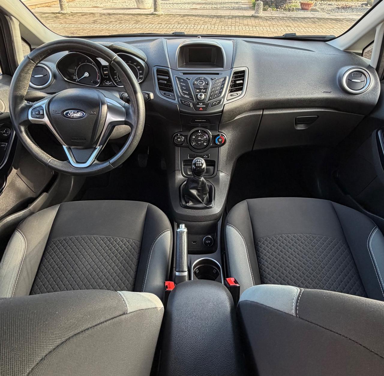 FORD FIESTA 1.0 ECOBOOST BENZINA 5 PORTE NEOPATENTATi