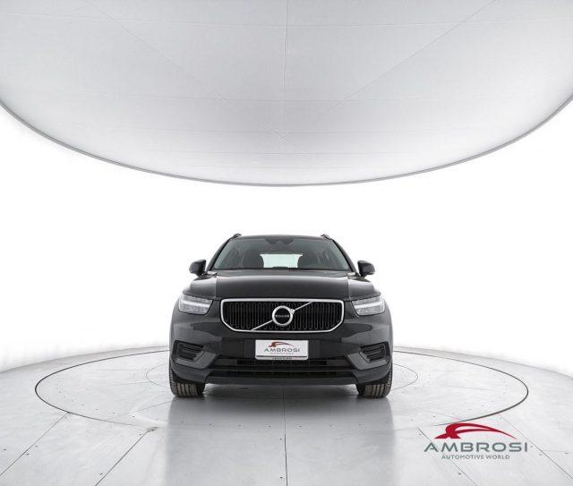 VOLVO XC40 D3 AWD Geartronic Momentum