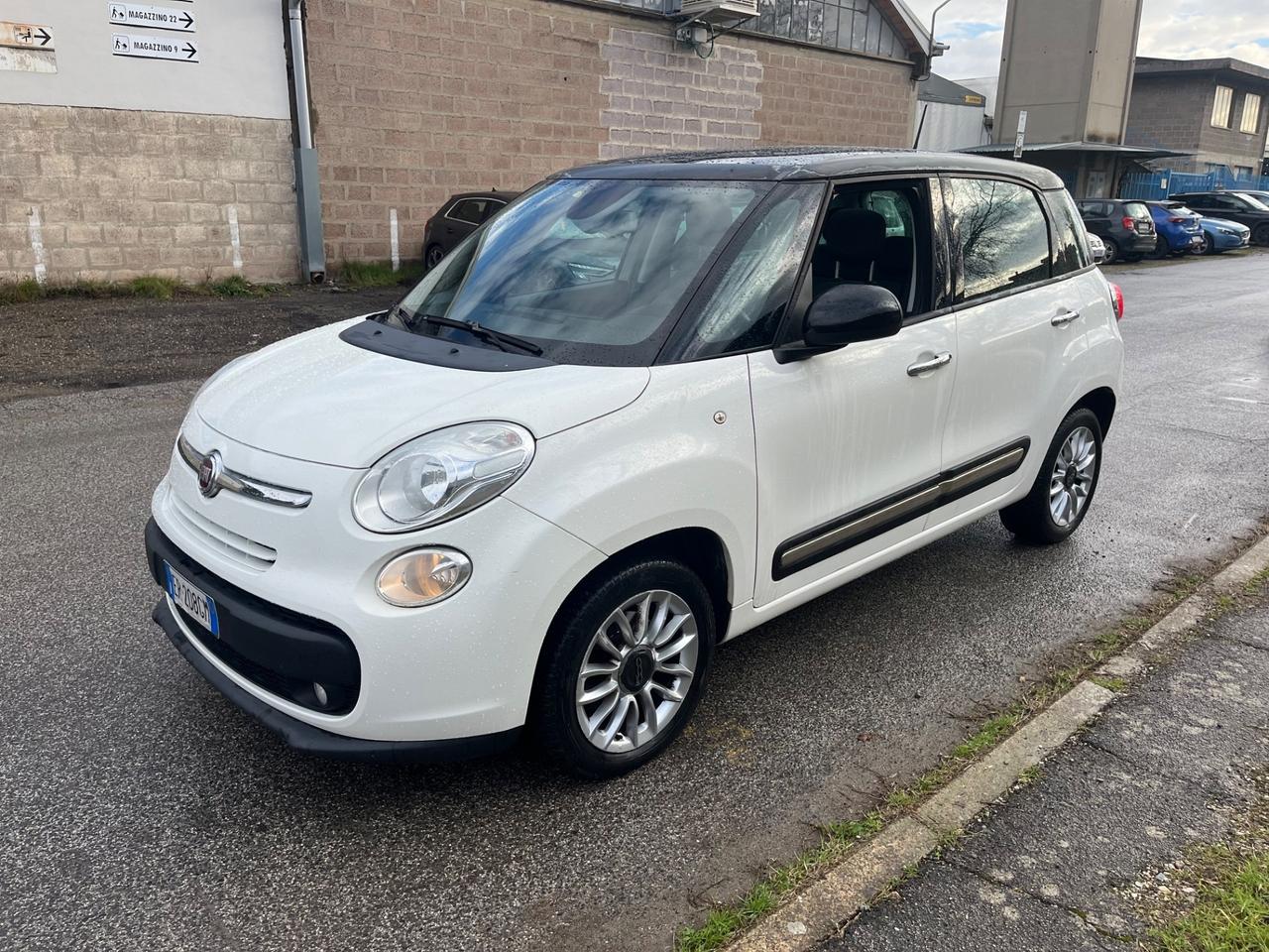 Fiat 500L 1.4 95 CV Lounge 2013 SOLI 82.000 KM
