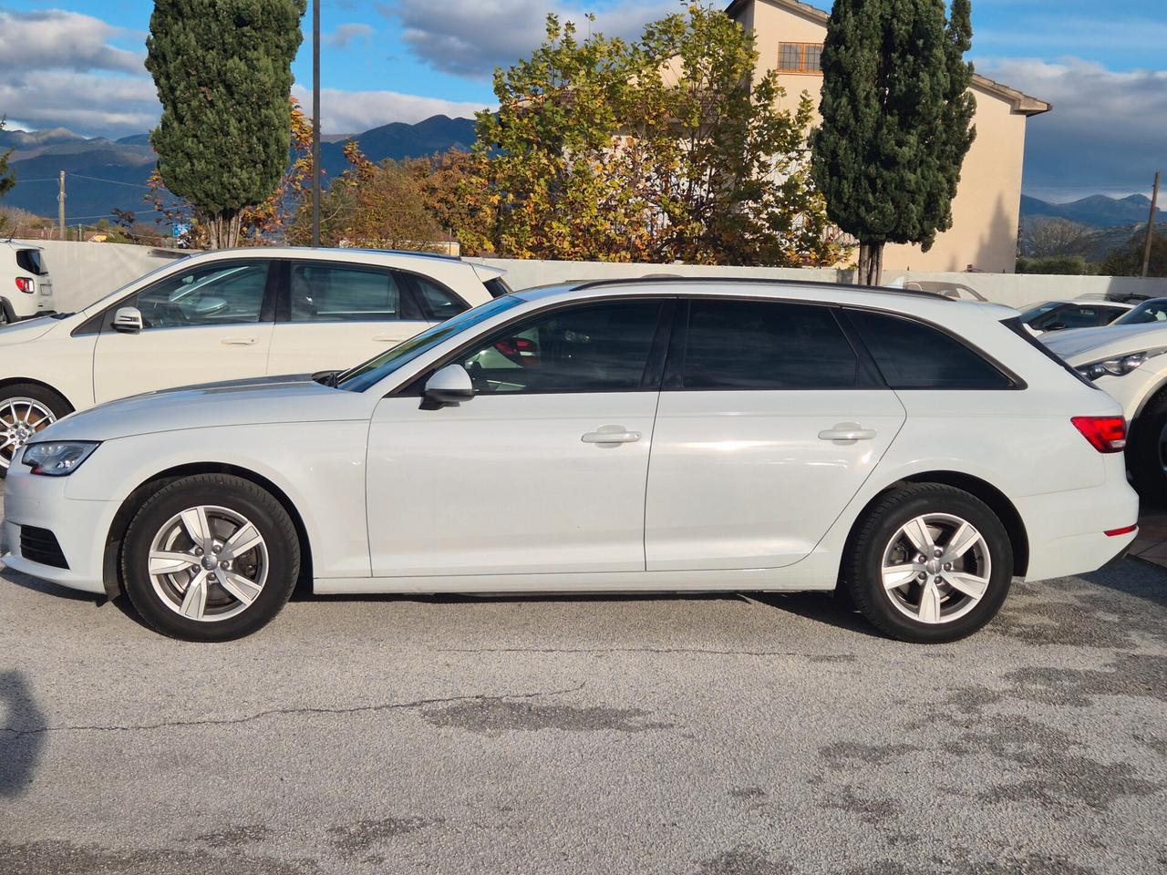 Audi A4 2.0 TDI 150 CV ultra S tronic Sport