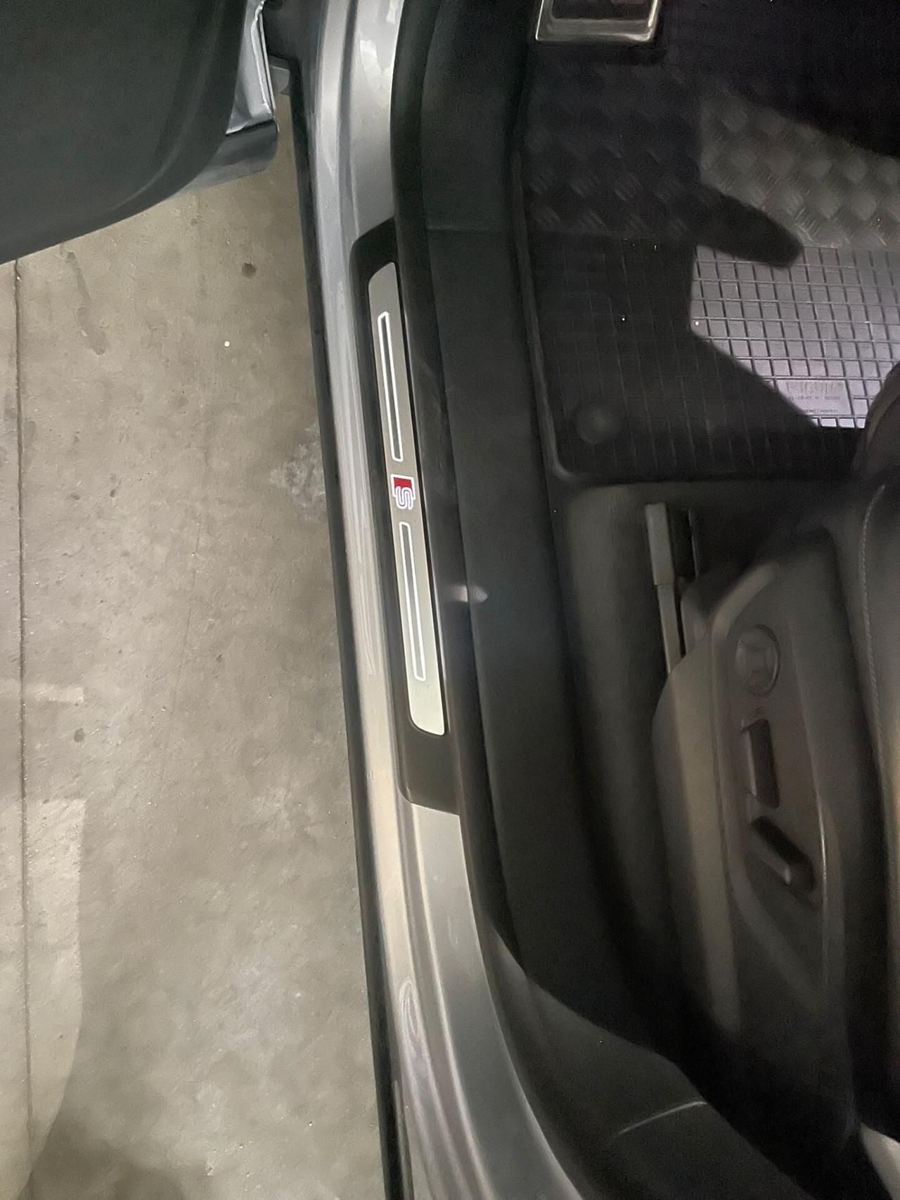 Audi Q8 50 TDI 286 CV quattro tiptronic Sport Sline