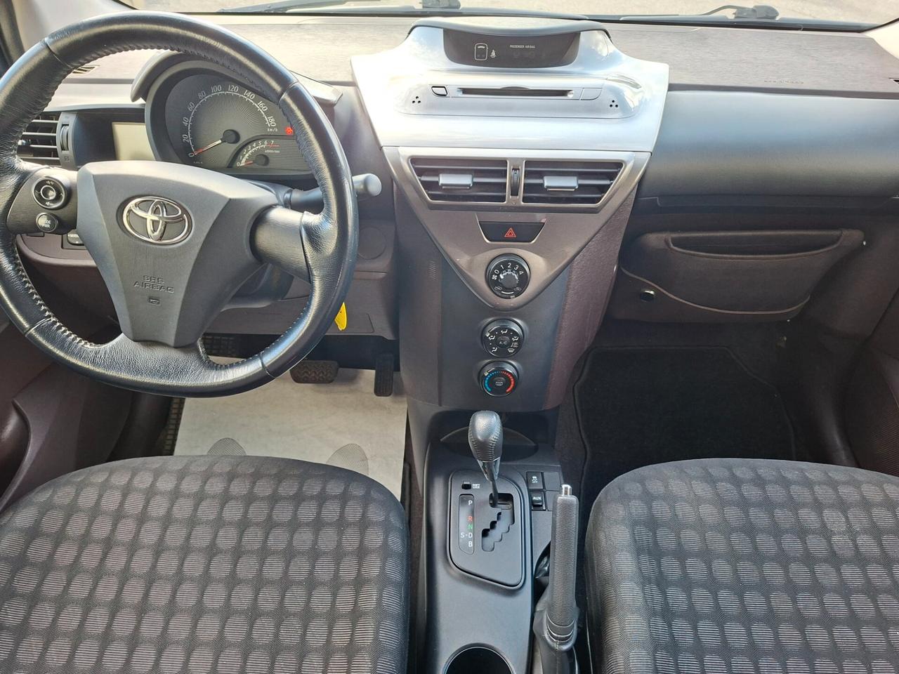 Toyota iQ 1.0 Sol cvt *AUTOMATICA*