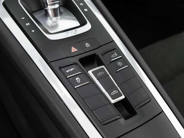 Porsche Boxster 2.0 300cv pdk