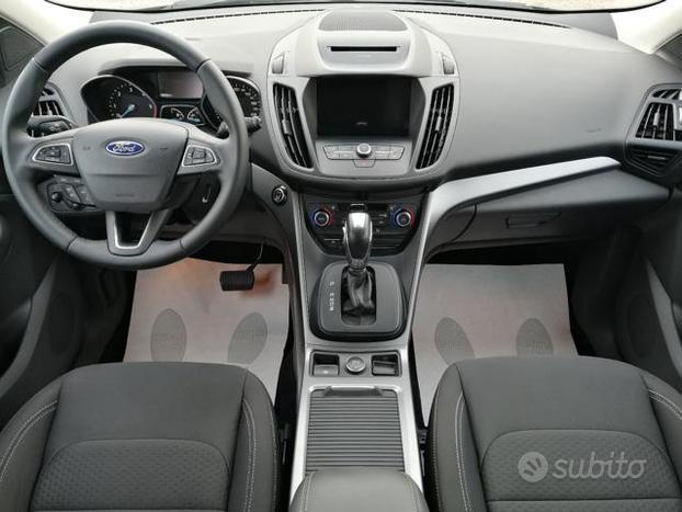 FORD Kuga 2.0 TDCI 120 CV S&S 2WD Powershift Bus