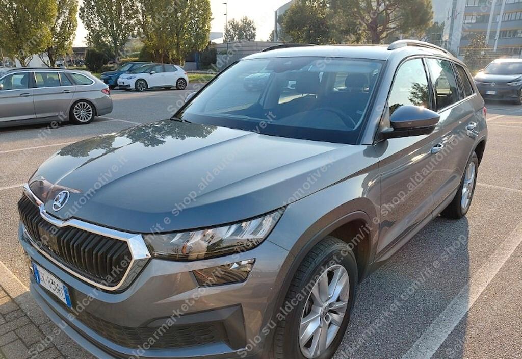 Skoda Kodiaq 2.0 TDI EVO SCR DSG 7 posti Executive AUT 7p Tetto aprib. Cam Led UNIPRO IVA DEDUCIB.