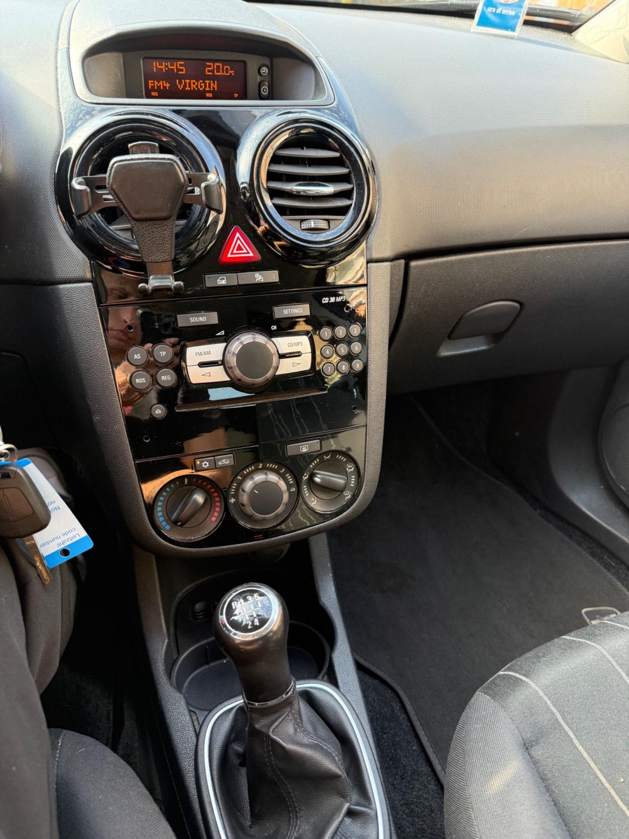 Opel Corsa 1.2 5 porte Edition