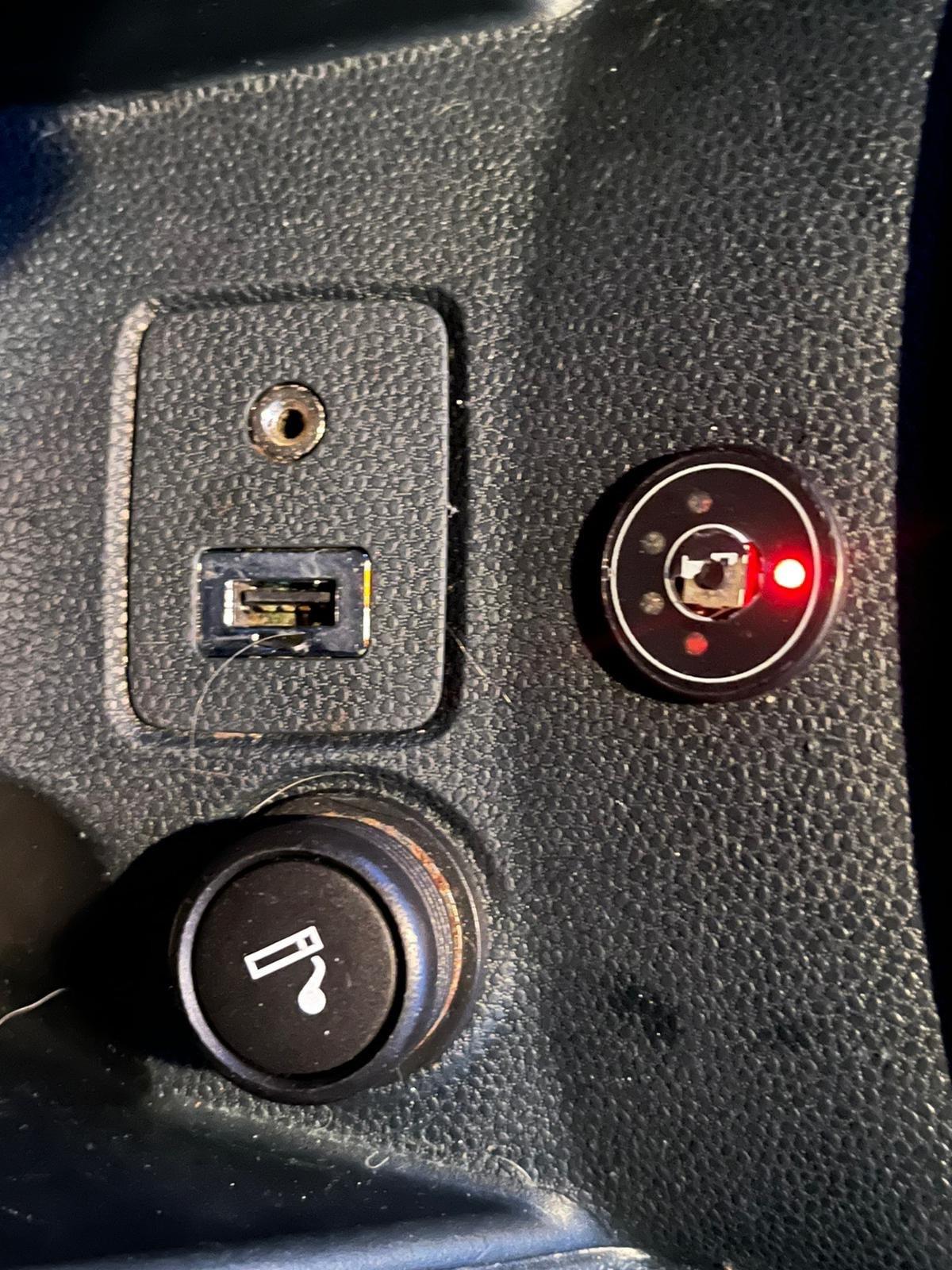 Ford Fiesta 1.4 5p Bz.- GPL Titanium 135000 km